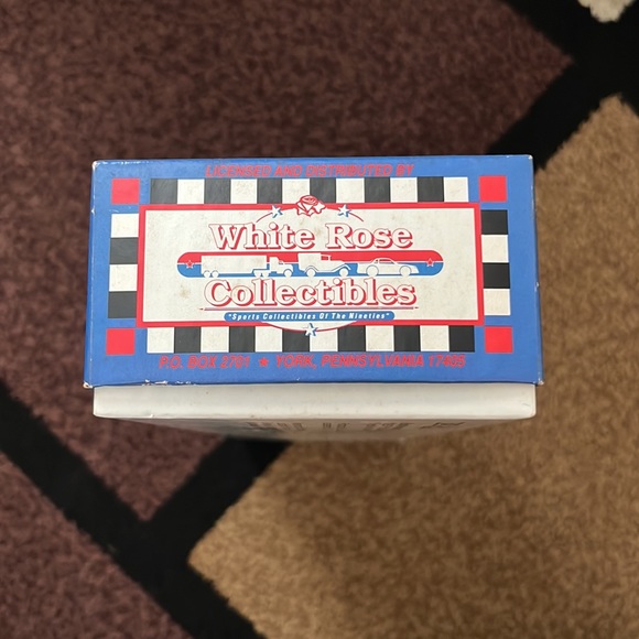 1993 ERTL Collectable Dentyne Joe Nemechek Transporter - Picture 5 of 8